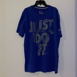 Nike Regular Fit Shirt
